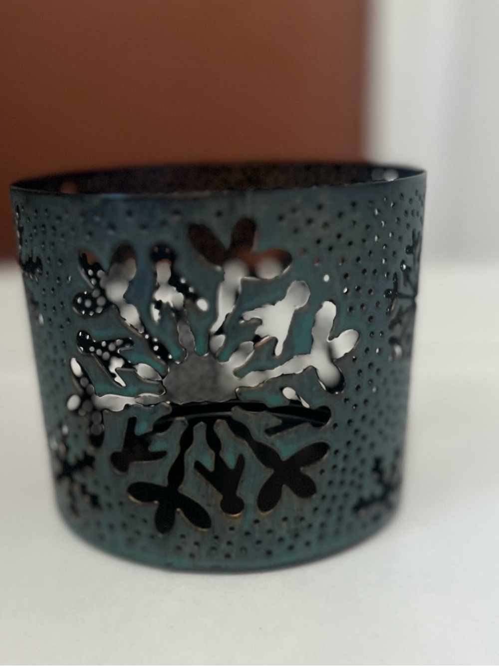 Bath & Body Works Patina Snowflakes 3-Wick Candle Holder